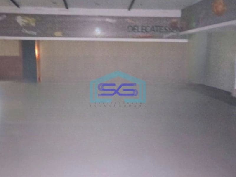 Disewakan Ruko Luas Bangunan  786 m² Lokasi Klojen Malang