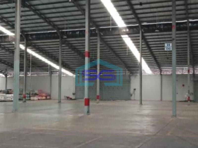 Disewakan Gudang Loading Dock dan Modern Di Cikarang Pusat Bekasi Luas Bangunan 20480 m²
