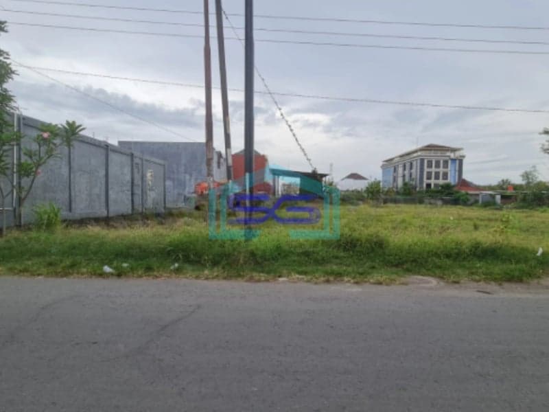 Dijual Tanah Istimewa Hook di Jalan Blewah Raya Karangasem Laweyan Solo Akses Jalan Lebar
