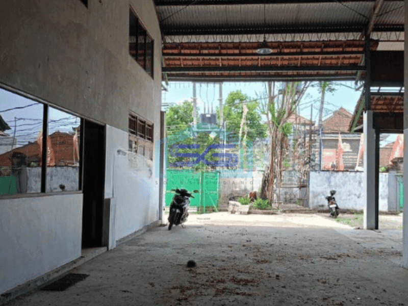 Disewakan tempat usaha gudang di pusat niaga denpasar barat Bali