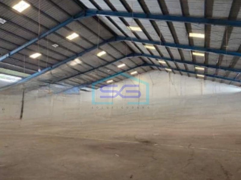 Disewakan Gudang Luas Bangunan 2308 m² Lokasi di Semarang