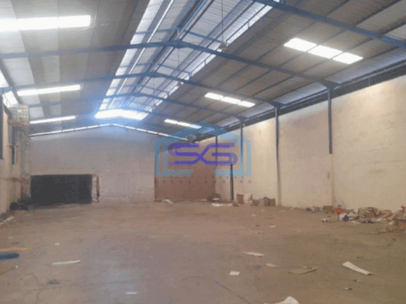 Disewakan Gudang Siap Pakai di Meruya Jakarta Barat Luas Tanah 2300 m²