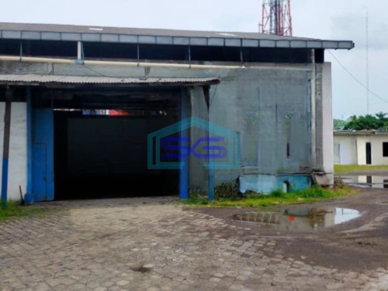 Dijual Gudang Siap Huni Lokasi Bebas Banjir Luas Tanah  2100 m² di Kalianak Surabaya