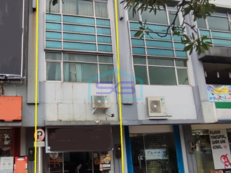 For Sale Shop House in Cakung, Jakarta Land Area 61 sqm