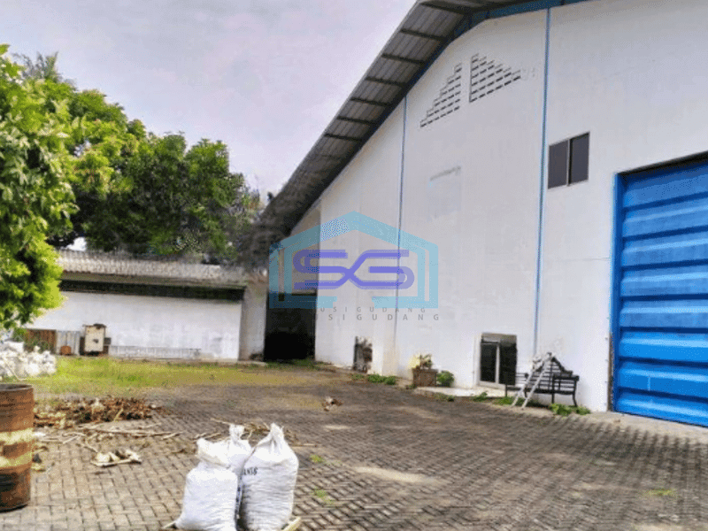 Disewakan Gudang Lokasi Strategis Luas Tanah 7000 m² di Periuk Tangerang