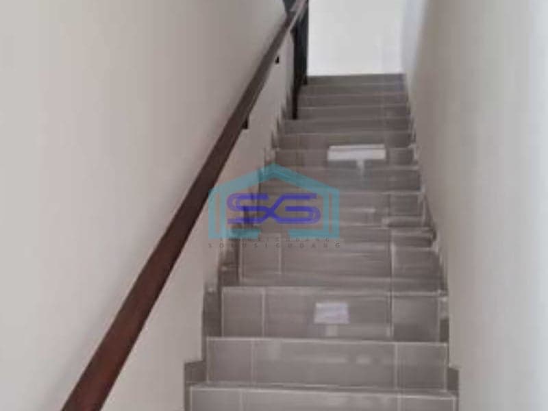 Dijual Ruko 3 Lantai Luas Bangunan 100 m2 Lokasi Gading Serpong Tangerang