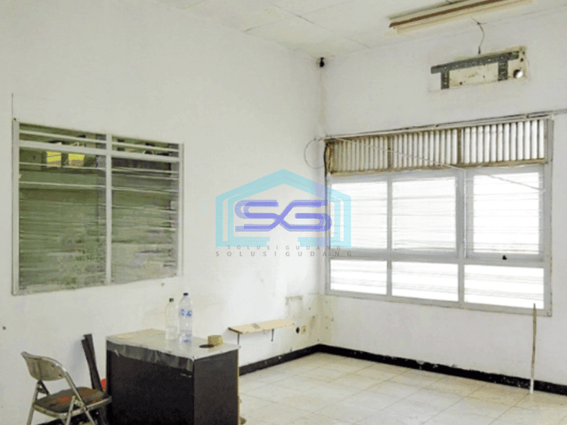 Disewakan Gudang Luas Bangunan  600 m² Lokasi Strategis di Meruya Jakarta Barat