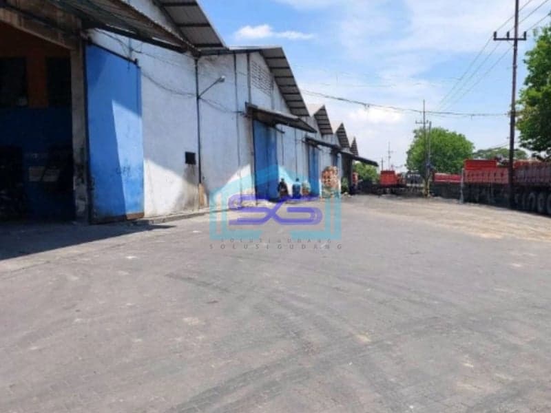 Disewakan Gudang Siap Pakai di Margomulyo Surabaya Dekat Tol dan Pelabuhan LB 3305m2