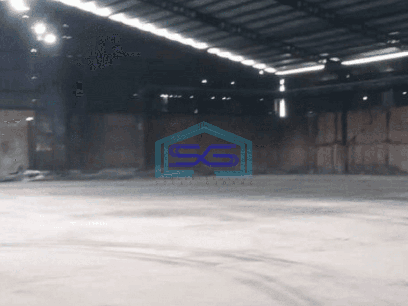 Disewakan Gudang Siap Pakai Luas Bangunan  7700 m² di Cikupa Tangerang