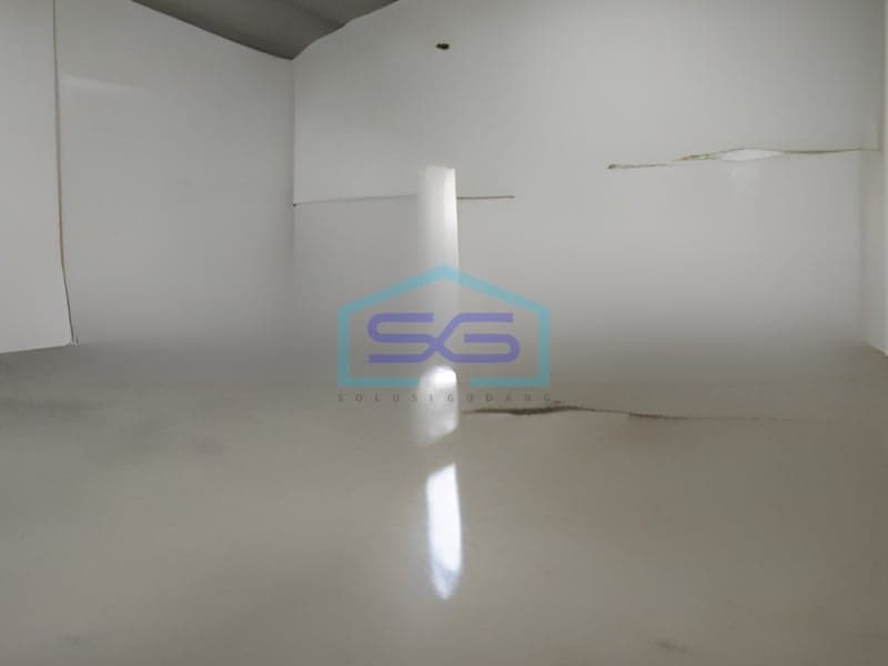 Warehouse for Rent with Container Access, Building Area 232 m², Located in Semarang