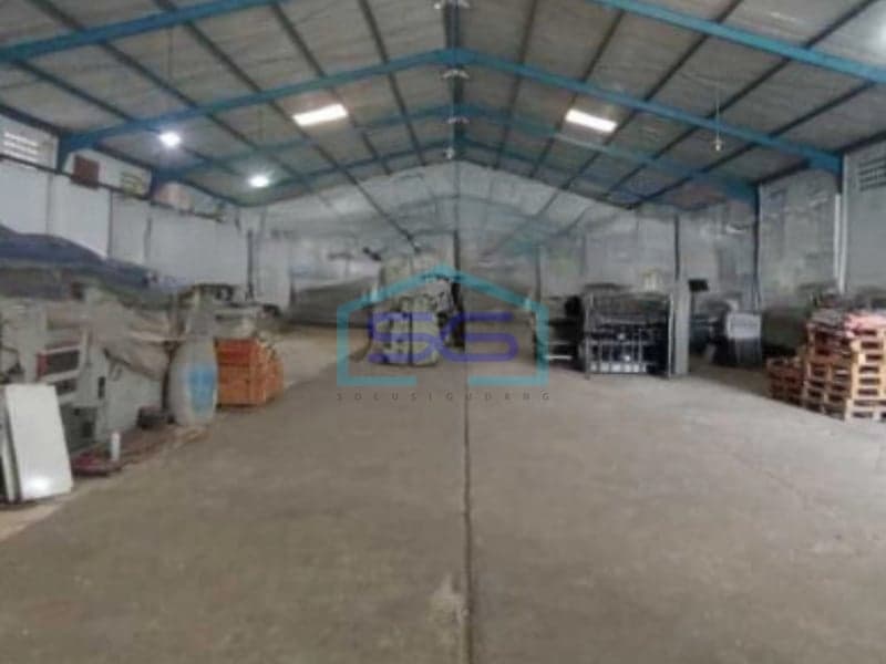 Dijual Gudang Lokasi Strategis Luas Bangunan 850 m² di Surakarta Jawa Tengah