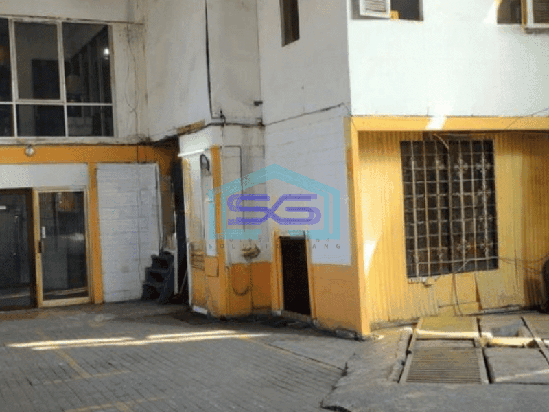 Disewakan Gudang Ada Kantor Luas Bangunan 200 m² di Wonokromo Surabaya