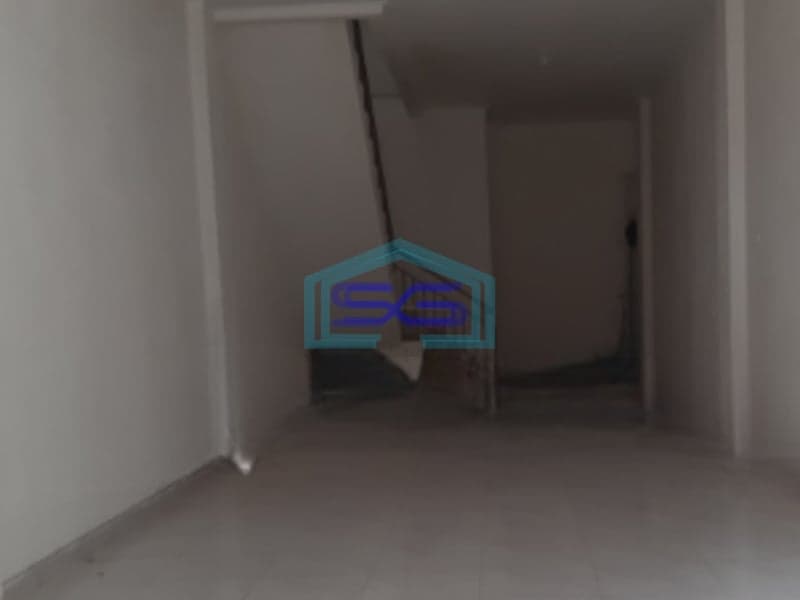 Disewakan Ruko 3 Lantai Luas Bangunan 180 m² Lokasi di Jakarta Barat