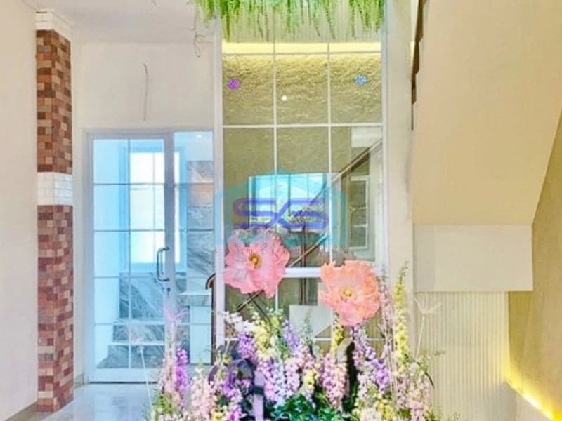 Dijual Ruko Siap Pakai Zona Komersil Strategis Ada Lift di Bintaro Tangerang Selatan LB 243m2