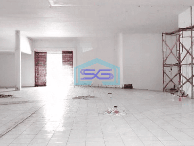 Disewakan Ruko Luas Tanah 826 m² Bebas Banjir dan Siap Huni Lokasi Strategis di Blimbing Malang