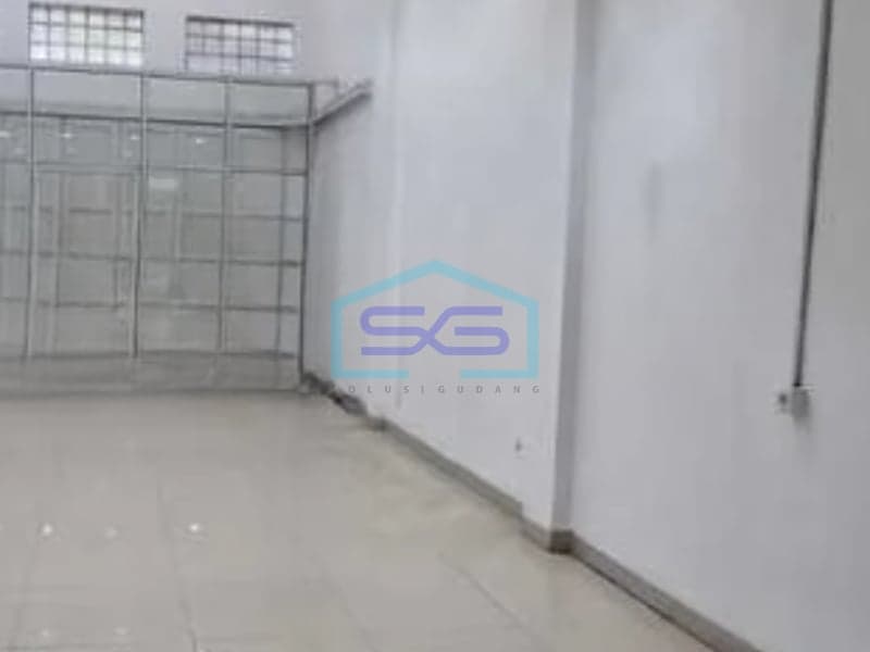 For Rent: Good Shophouse in Bandung, West Java