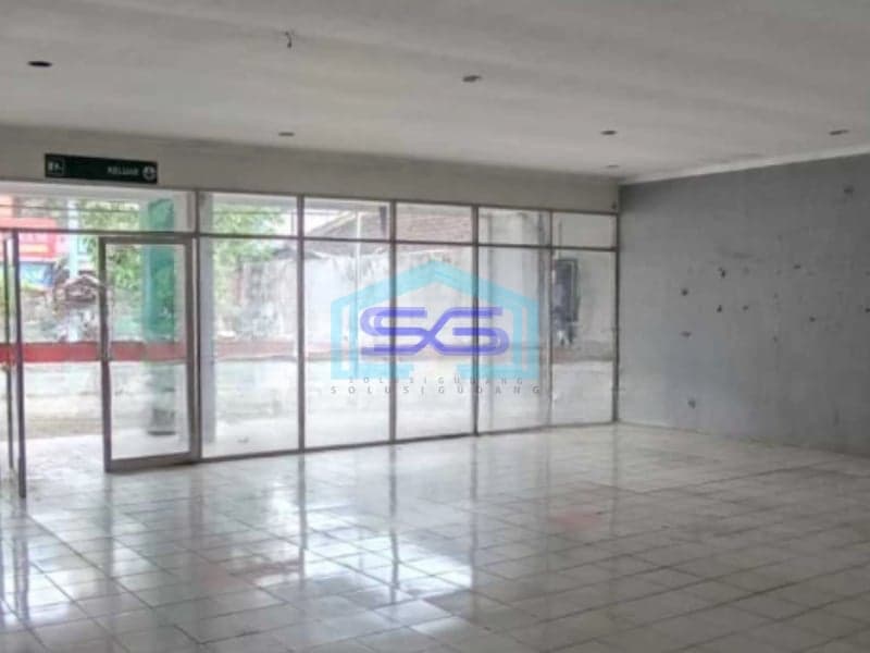 Disewakan Ruko Di kawasan Bisnis Dekat UGM Di Mlati Sleman Luas Bangunan 300 m²