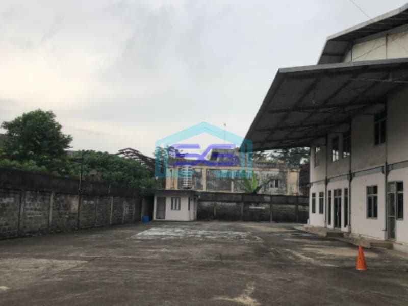 Dijual Gudang Besar Jalan Lintas Sumatera Palembang Luas Tanah 10214m2
