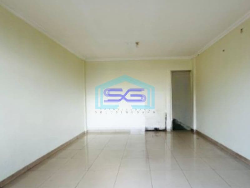 DIsewakan Ruko Luas Bangunan 270 m² Lokasi Jakarta Barat