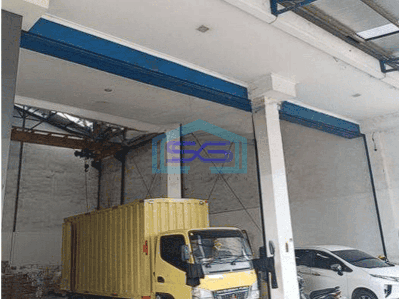 Dijual cepat gudang bagus siap pakai di Jln Peternakan Bagus