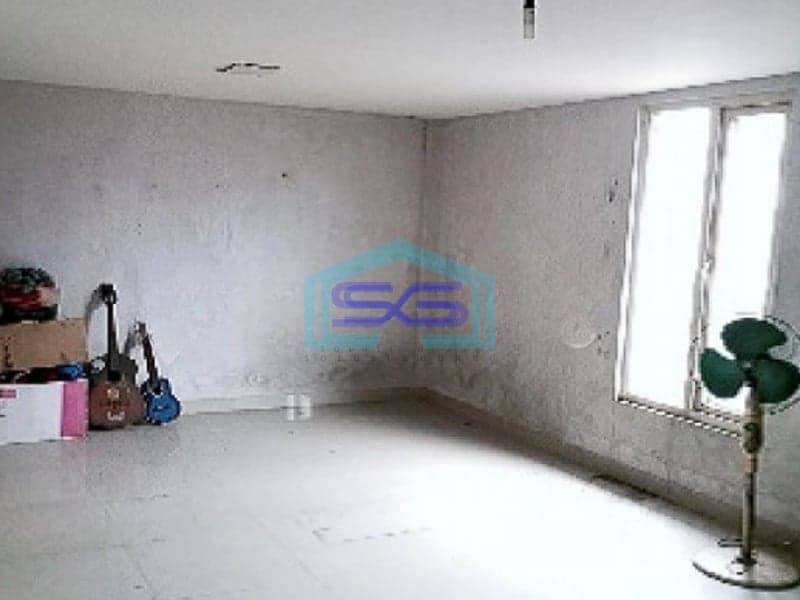 Dijual Bangunan Gudang Hhome Industri di Grogol Jakarta Barat LB 436m2