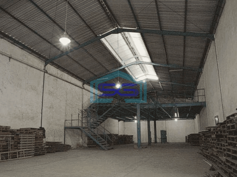 Disewakan gudang siap pakai 580 m2 di  Daan mogot