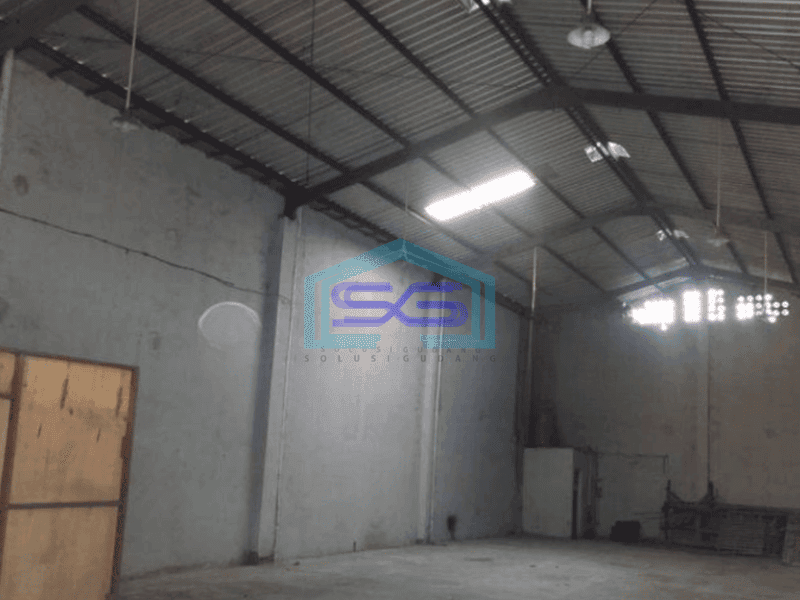Disewakan Gudang Siap Pakai di Kota Solo Luas Tanah 300 m²