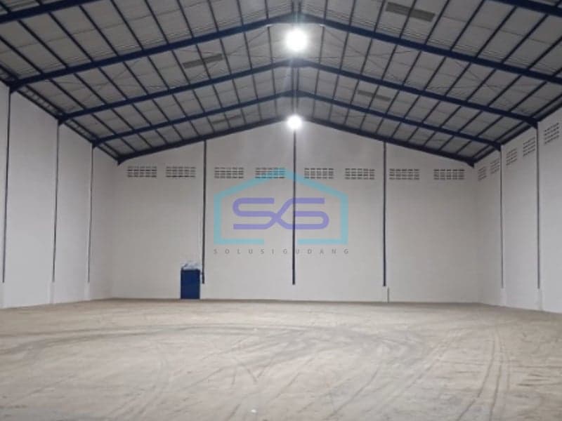 Industrial Warehouse for Rent in Pakuhaji, Tangerang - Building Area 2,000 m²