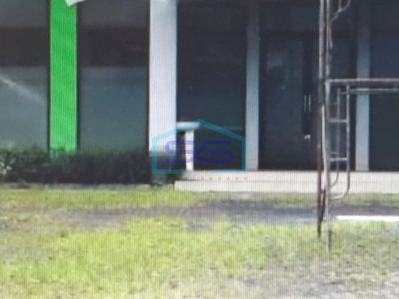 万隆库隆万隆仓库出售，占地面积2486平方米