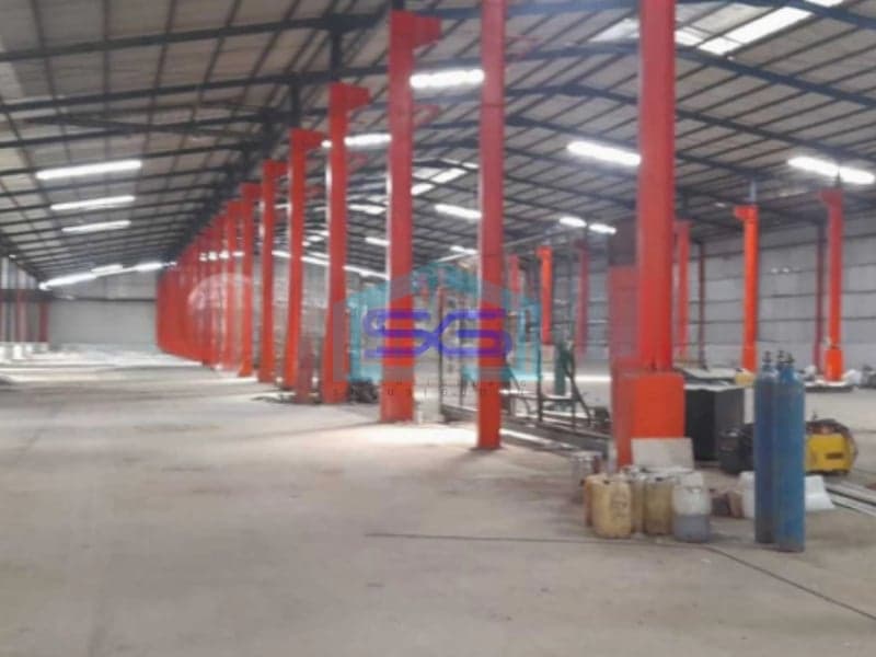 Disewakan Gudang Pinggir Jalan Legok Karawaci Tangerang LB 11000m2