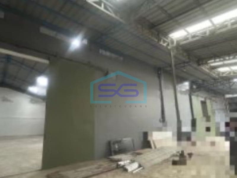 Disewakan Gudang Ada Kantor Luas Bangunan 1400 m² Lokasi di Cipondoh Tangerang