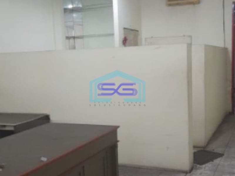 Dijual Ruko Lokasi Pinggir Jalan Jakarta Pusat Luas Tanah 115 m²