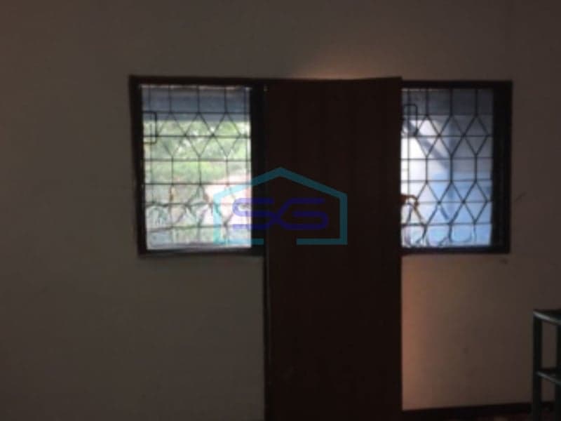 For Sale: Commercial Shop House, Building Area 225 m², Located in Cengkareng West Jakarta