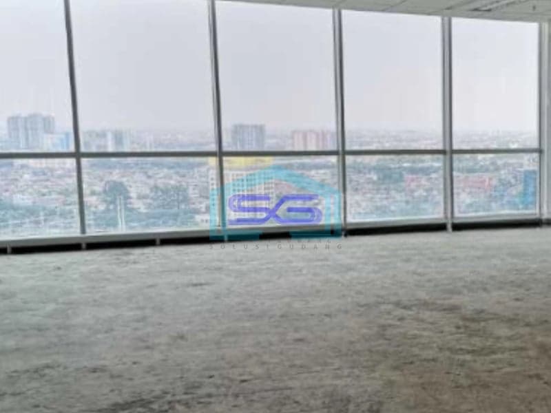 Dijual Kantor Luas Bangunan  114 m² Lokasi Bebas Banjir di Cengkareng Jakarta Barat