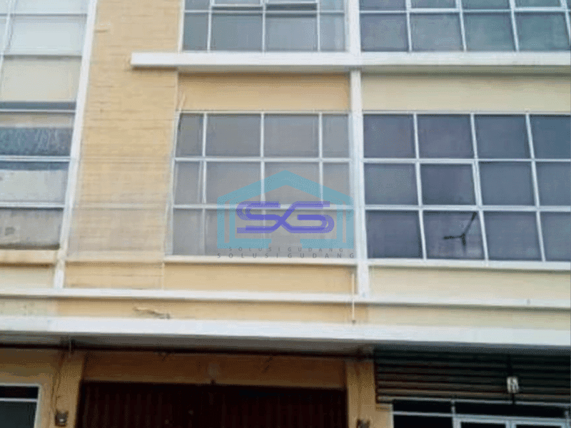 Dijual Murah Ruko Luas Bangunan 195 m2 Lokasi Duri Kosambi Jakarta Barat