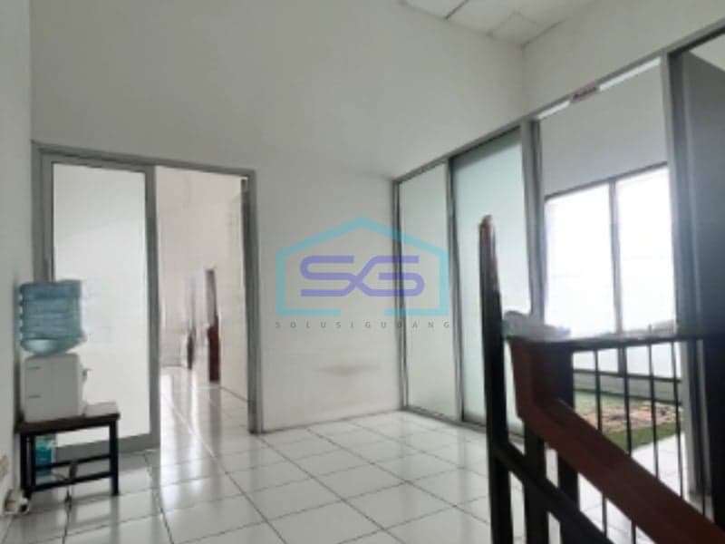 Disewakan Ruko Luas Bangunan 220 m² Siap Huni di Bandung Jawa Barat