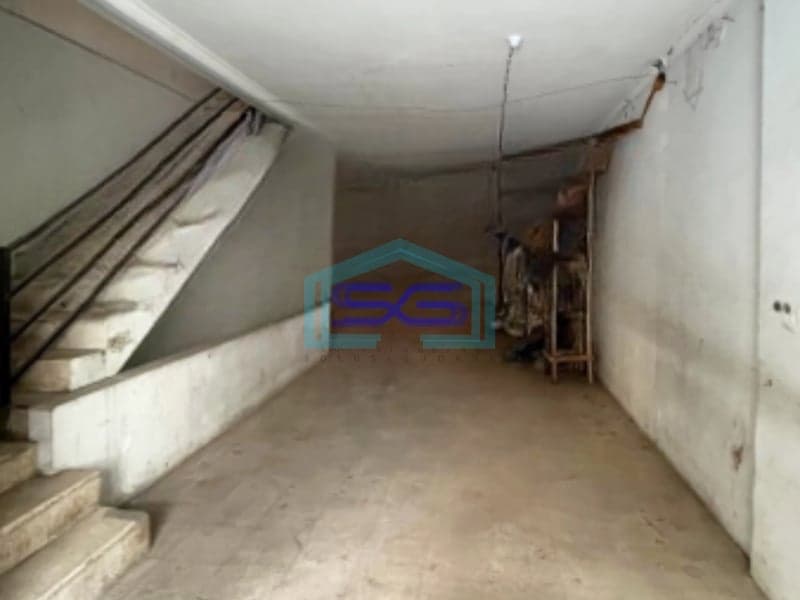 Dijual Ruko 3 Lantai Luas Bangunan  222 m² Lokasi Petojo Jakarta Pusat