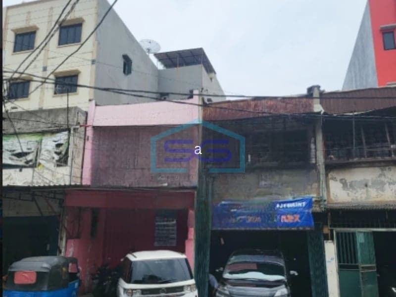 Disewakan Ruko Pinggir Jalan di Jembatan Besi Raya, Jakarta Barat LB 400 m2