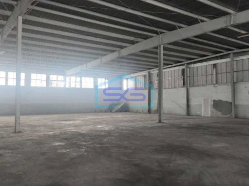 Warehouse for Rent on Jalan Daan Mogot, Tangerang Building Area 1,600 m²