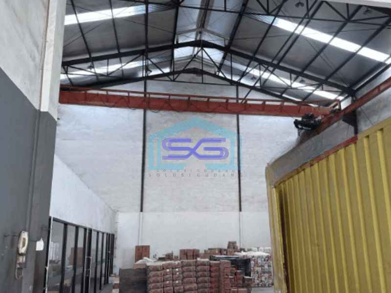 Dijual Gudang Luas Bangunan 600 m² Lokasi Strategis di Kapuk Kamal Jakarta Barat