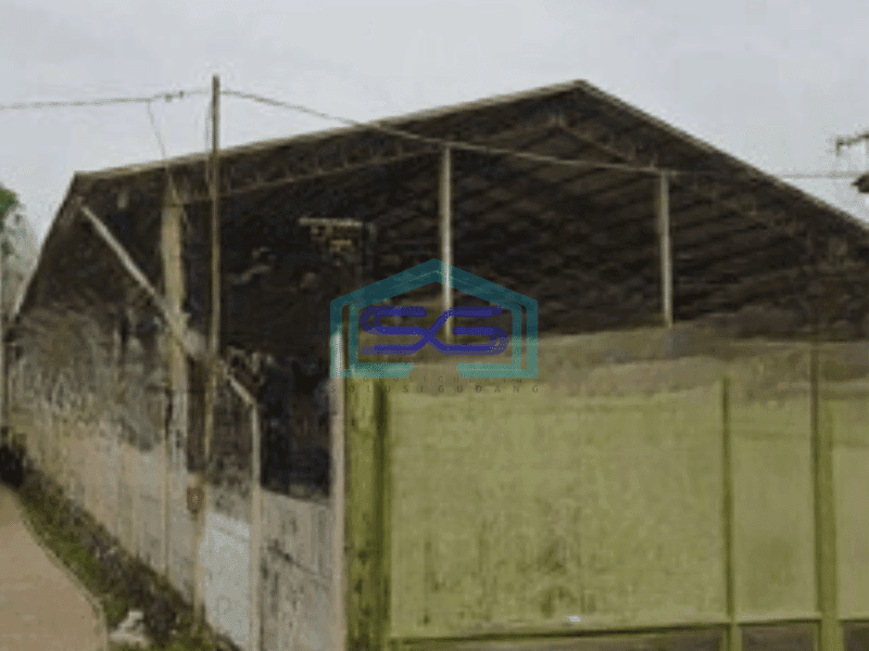 Disewakan Gudang Ex Gudang Alat Berat Luas Bangunan  1250 m² di Legok Tangerang