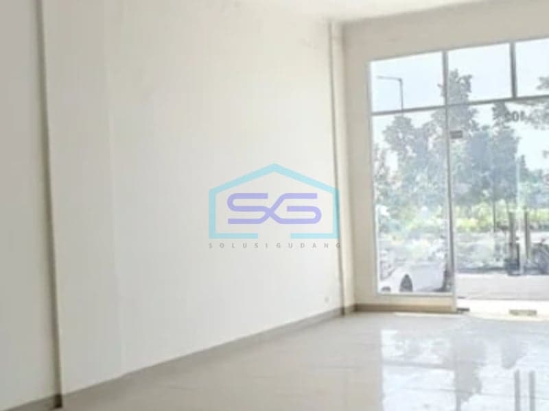 Shop House for Rent in Strategic Location Summarecon Bandung, West Java Building Area 198 sqm