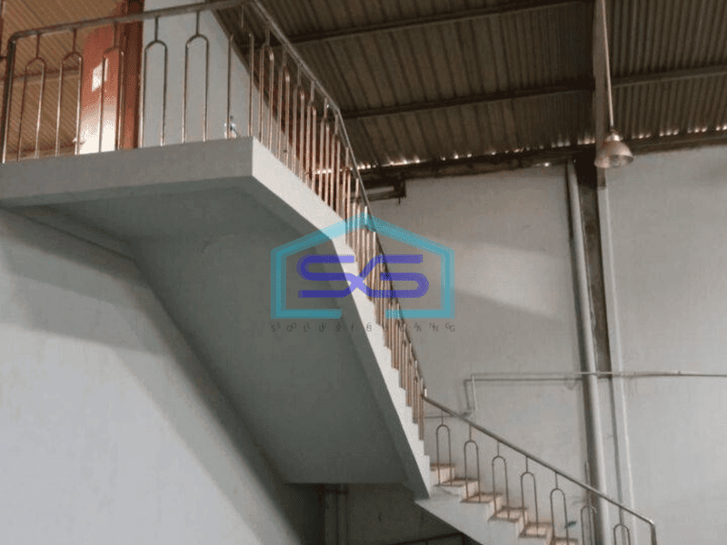 Dijual gudang lokasi di bandara mas Neglasari Tangerang