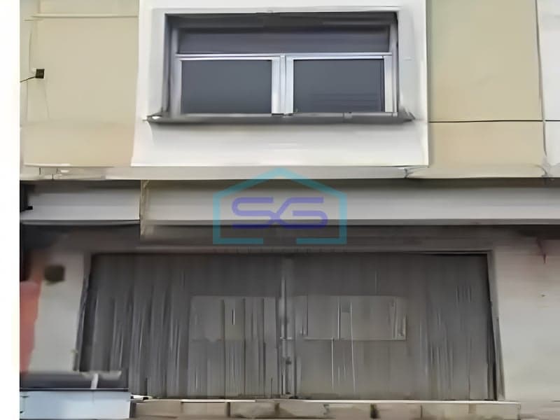 茂物 Gunung Putri 战略性即用型店屋出租 建筑面积100平方米