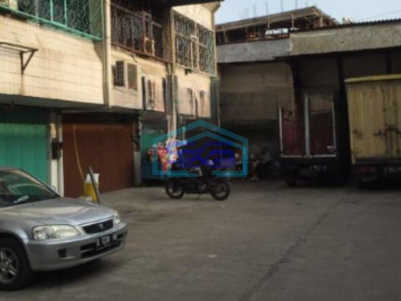 Dijual Ruko Luas Bangunan  180 m² Lokasi di Tubagus Angke Jakarta Barat