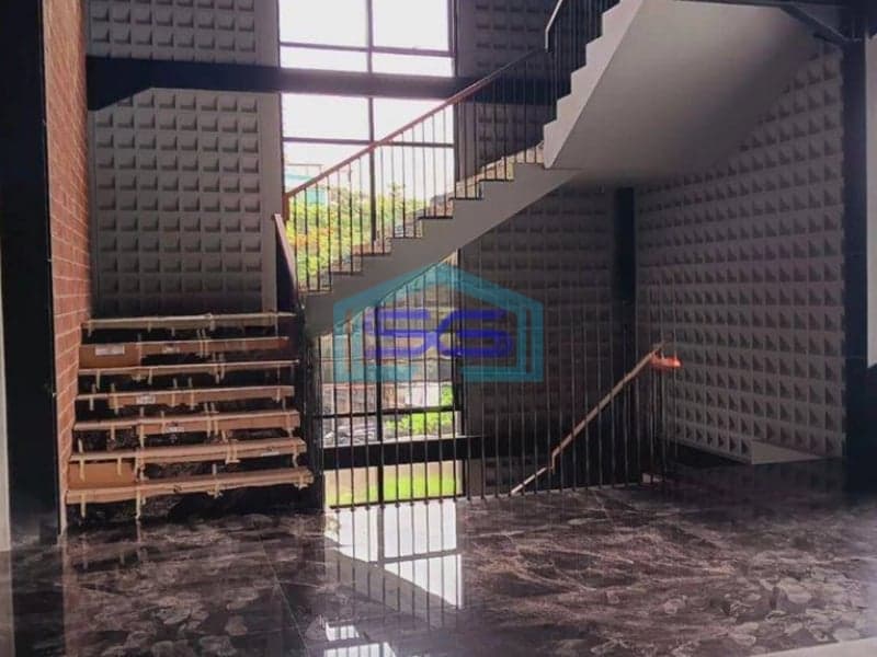 Disewakan Ruang Usaha di Warung Buncit Jakarta Selatan Luas Bangunan 2100 m²