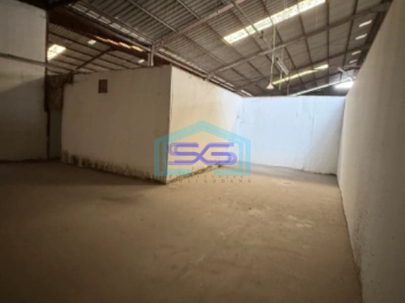 Disewakan Gudang Luas 1600m2 Kavling Dpr Cipondoh Tangerang Siap Huni