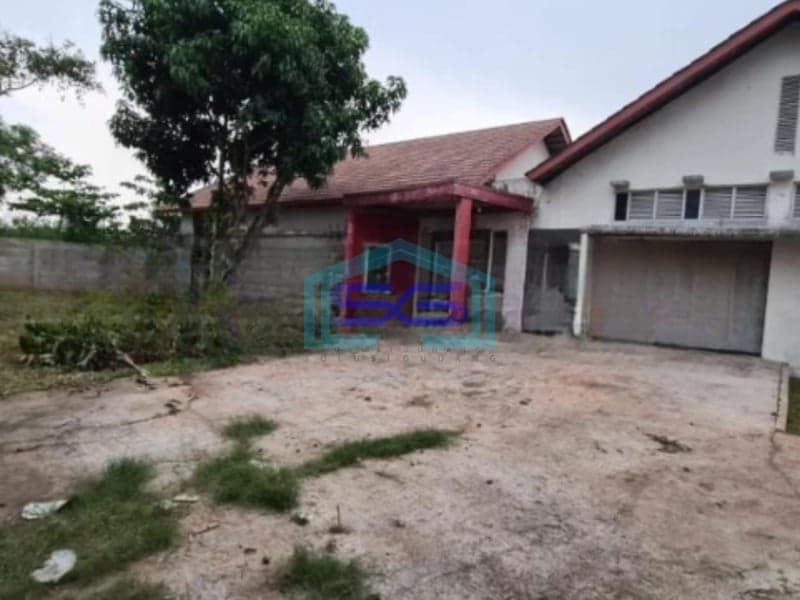 Dijual Gudang Luas Bangunan 200 m² Lokasi Karawang Timur