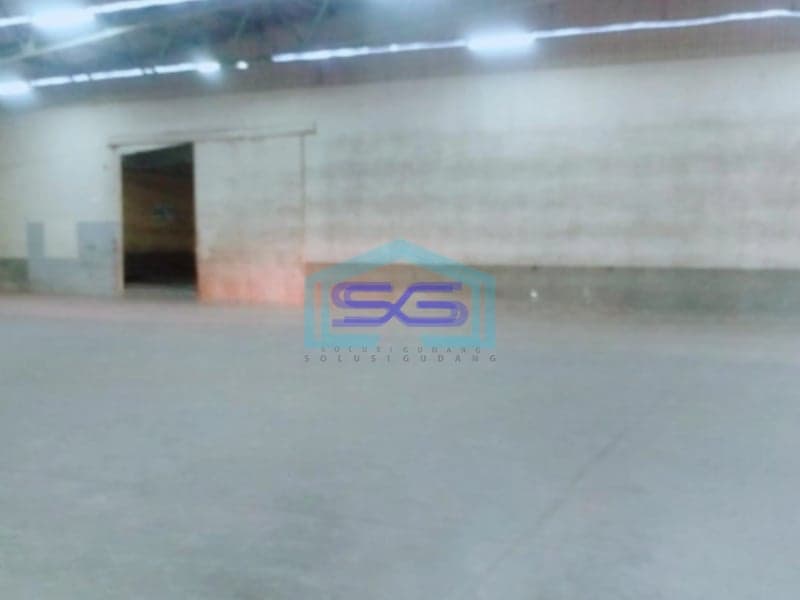 Disewakan Gudang Lokasi Bebas Banjir Luas Bangunan  12000 m² di Cicalengka Bandung