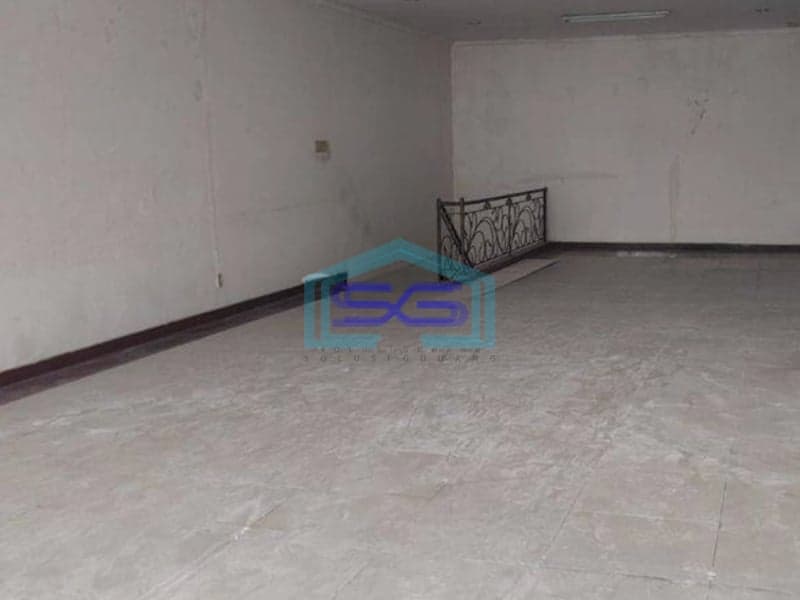 Disewakan Ruko 3 Lantai  LB 276m2 Parkiran 4 Mobil Kemang Jakarta Selatan
